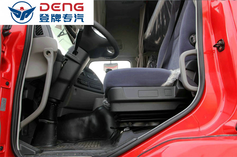 東風(fēng)天龍灑水車18-22方_15