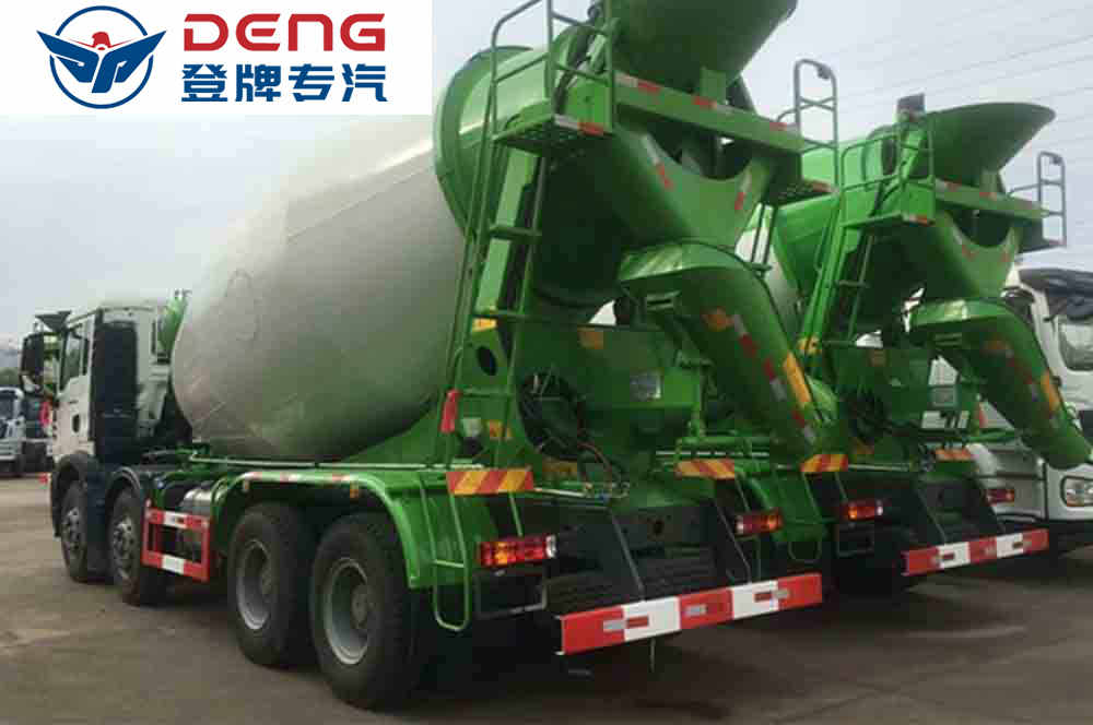 重汽豪曼輕量化12方攪拌車(chē)_09