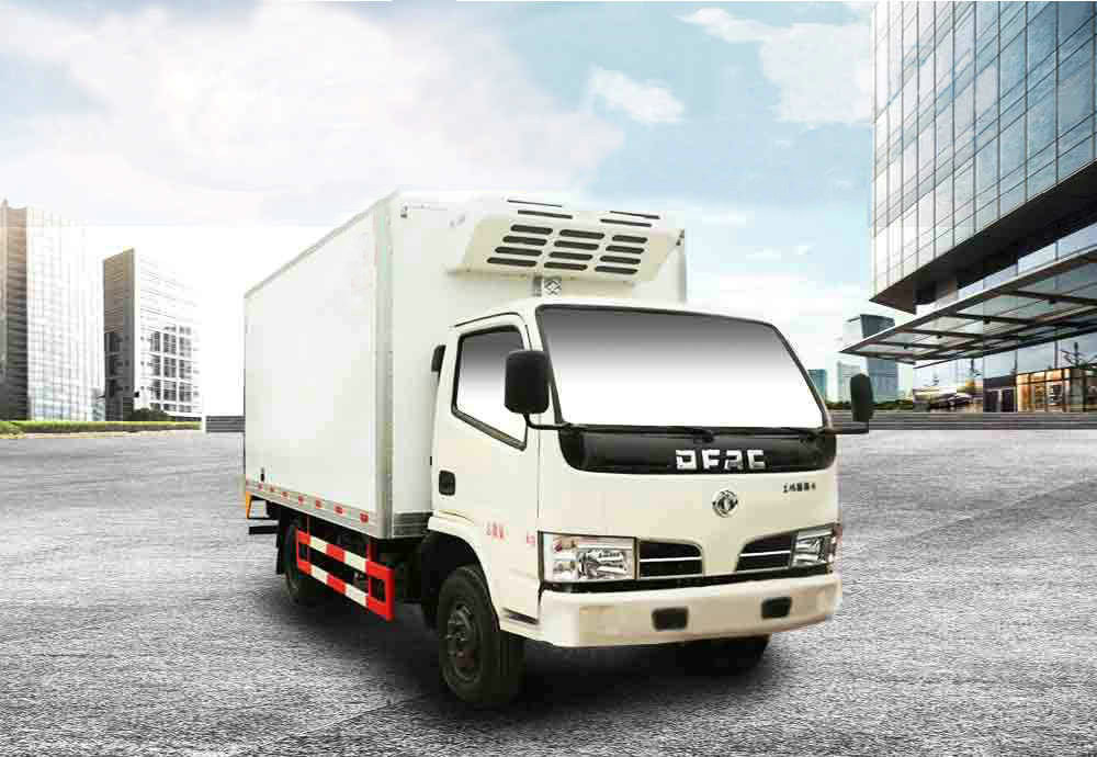 東風(fēng)小多利卡CLW5040XLC5冷藏車(chē)_02