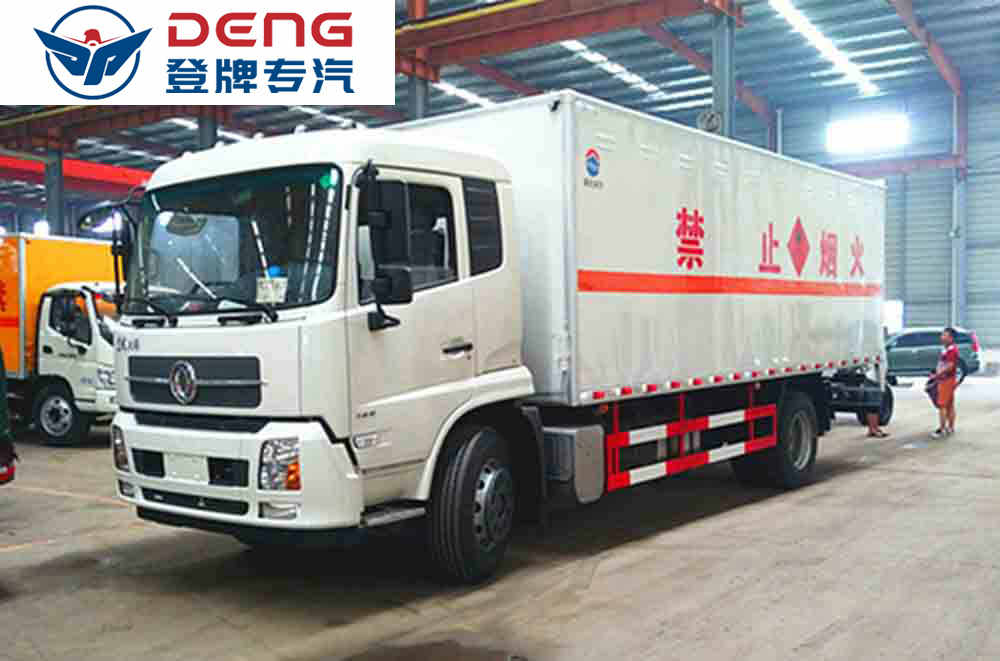 東風(fēng)天錦防爆車_06