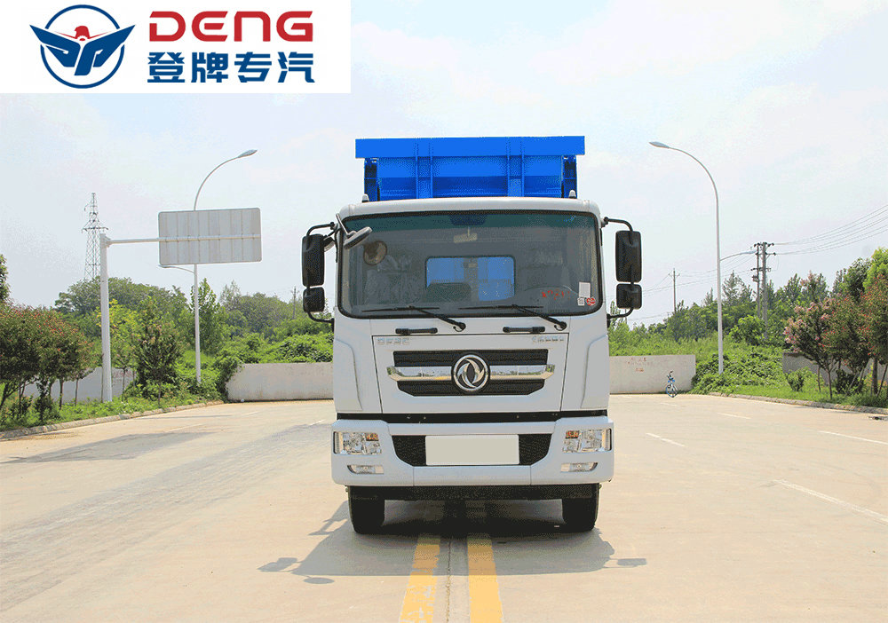 東風(fēng)多利卡D9勾臂垃圾車_08