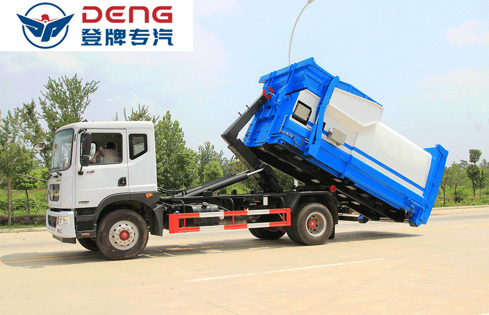 東風(fēng)多利卡D9勾臂垃圾車_12