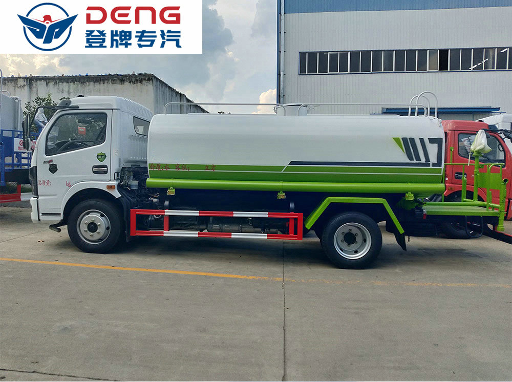 國(guó)六凱普特D7灑水車(chē)_09